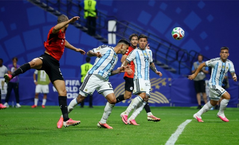 Argentina được đánh giá nhỉnh hơn Thụy Sĩ